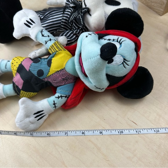 Mikey & Minnie nightmare before Christmas plush toys - Picture 11 of 11